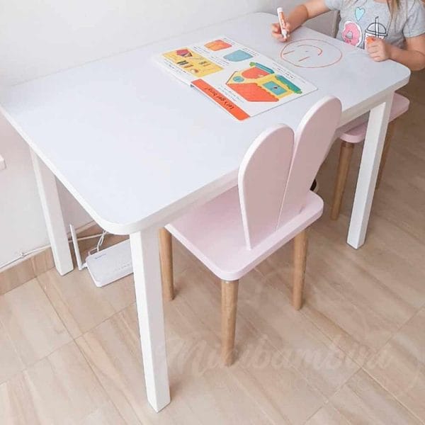 mesa borrable para niños